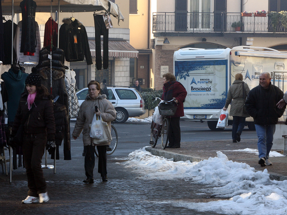 Il camper al mercato di Montirone