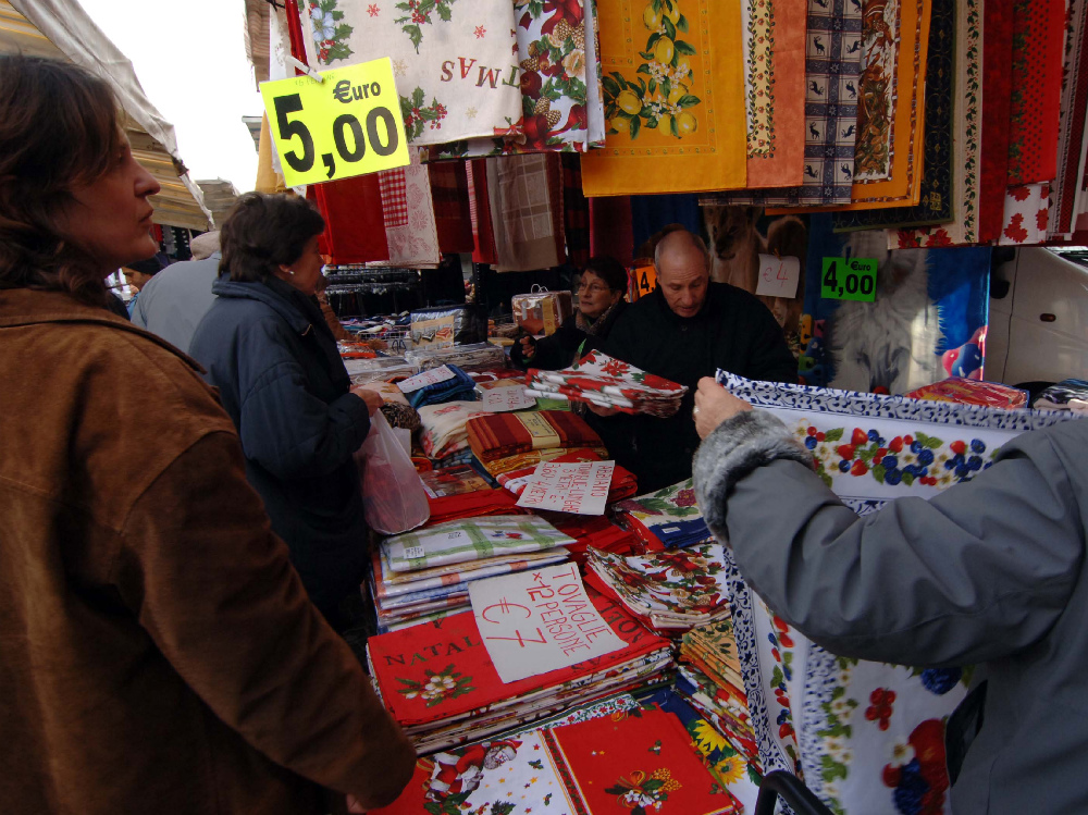 Al mercato di Montichiari