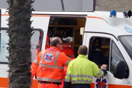 Campania; Bimba di 2 anni cade da trattore e muore
Nell'avellinese. Il mezzo era guidato dal padre