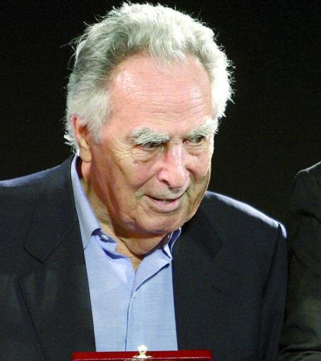 
 Lo sceneggiatore Piero De Bernardi