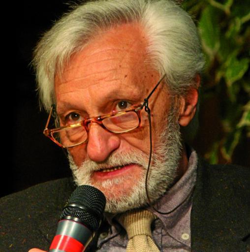 
 Gianni Simoni, ex magistrato bresciano e autore di gialli