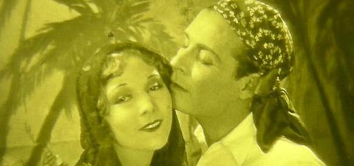 
 Un'inquadratura dal film rirovato, Upstream di John Ford